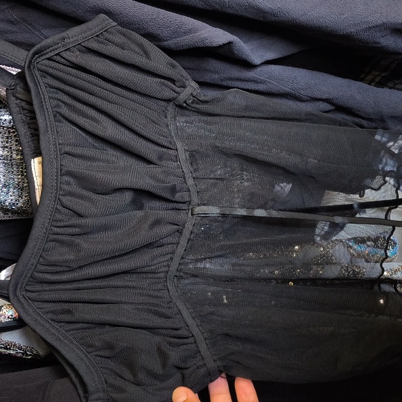 Vintage Y2K Tank Top - Picture 2 of 4